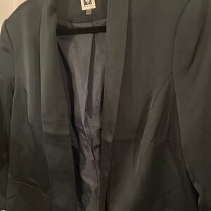 Gorgeous green blazer